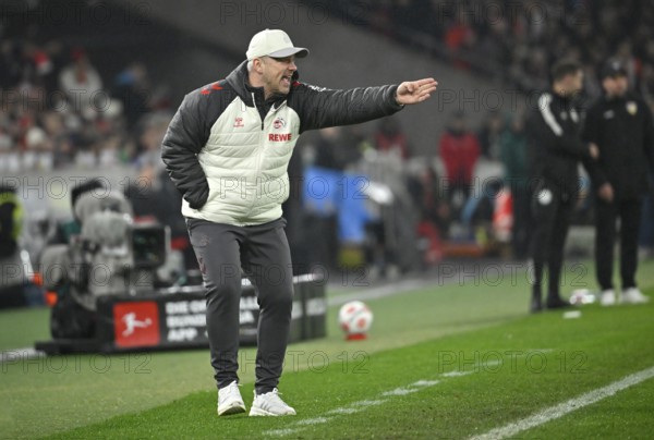 Coach coach Lukas Kwasniok 1. FC Cologne KÖ on the sidelines gesture gesture soccer Bundesliga, MHPArena, MHP Arena Stuttgart, Baden-Württemberg, Germany