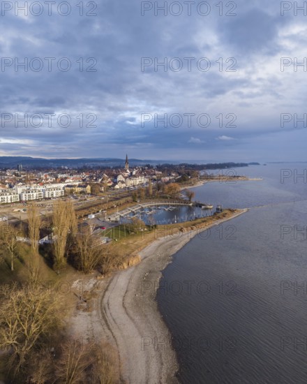 Aerial view of the town of Radolfzell on Lake Constance with the banks during winter vegetation and low tide, district of Konstanz, Baden-Württemberg, Germany
