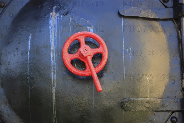 Detail, pressure valve, Brescello, next to the Don Camillo and Peppone museum is the Parco Giovannino Guareschi with the locomotive from the film Don Camillo and Peppone, Emilia-Romagna, Italy