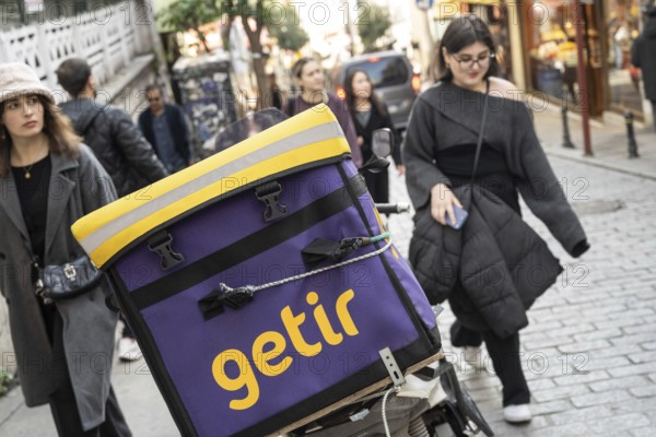 Istanbul, Turkey. December 2nd 2025. A Getir motorcycle delivery bike parked in the busy streets of Istanbul, the Turkish app based service delivers groceries and restaurant food. Turkey