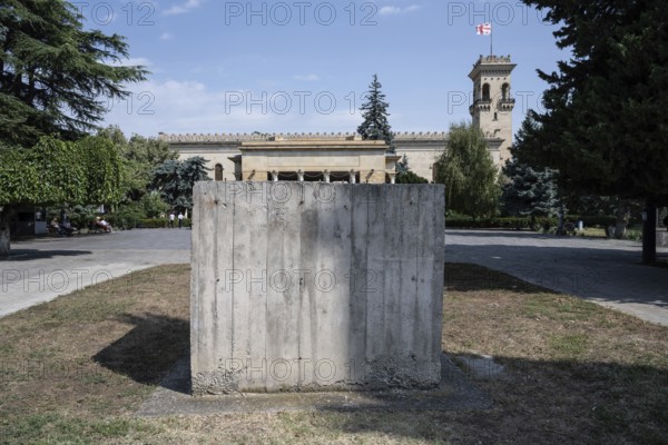 Gori, Georgia. September 9th 2025. An empty concrete plinth where a controversial statue of Joseph Stalin once stood and has now been relocated to the Stalin MuseumStalin Park, Gori, Georgia