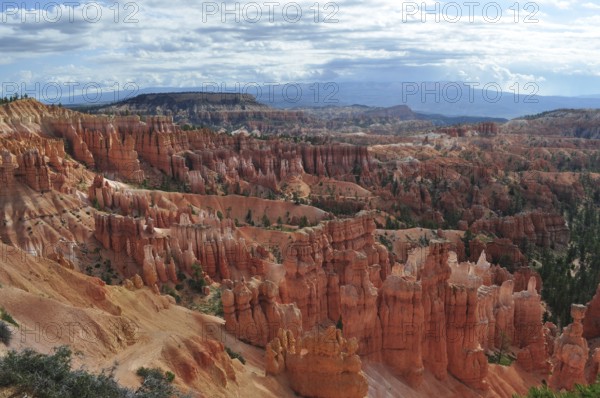Wide panoramic view of the impressive rock formations of Bryce Canyon, Bryce Canyon National Park, Utah, USA