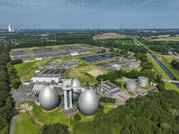 Dinslaken, North Rhine-Westphalia, Germany - Emscher-Eündung sewage treatment plant. The Emschermündung sewage treatment plant, known as KLEM for short, is one of four central sewage treatment plants on the Emscher. The operator is the Emschergenossenschaft