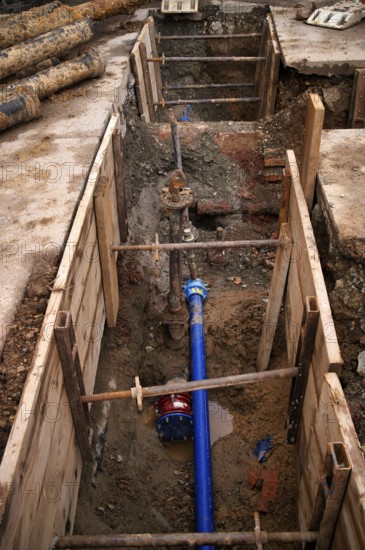 Construction site, civil engineering, water renewal, water pipes, water supply, residential area, Sommerrain, Stuttgart, Baden-Württemberg, Germany