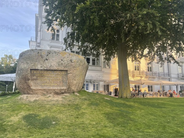 Memorial stone of the founding, Heiligendamm is the oldest seaside resort in Germany and continental Europe, founded in 1793 by Frederick Francis I, Duke of Mecklenburg-Schwerin, old hotels, spa architecture, Mecklenburg-Western Pomerania, Germany