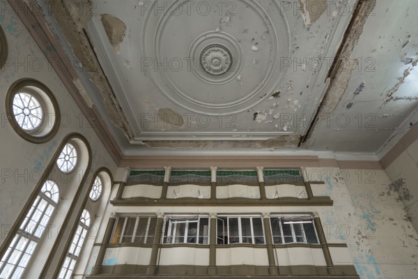 The destroyed interior of the Hasidic Synagogue, including Jacob Gansel Schul, is being restored, Lemberg, Ukraine