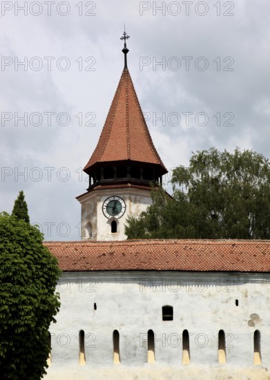 Fortified church of Tartlau, Prejmer, over 270 chambers on four floors are built into the interior of the castle walls, which served as a refuge and storage space for the villagers during sieges, one of the best-preserved fortified churches in Transylvania, Romania