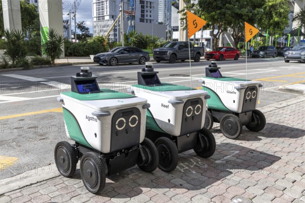Delivery robot for Essen self-driving autonomous vehicles from Serve Robotics in Miami, USA