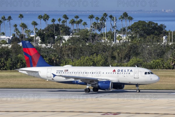 An Airbus A319 Delta Air Lines aircraft with license plate N314NB at Tampa airport, USA