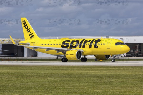 An Airbus A320neo Spirit Airlines aircraft with the license plate N981NK at Fort Lauderdale airport, USA