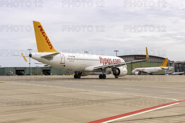 An Airbus A320neo Pegasus Airlines aircraft with the license plate TC-NCD at the airport in Stuttgart, Germany
