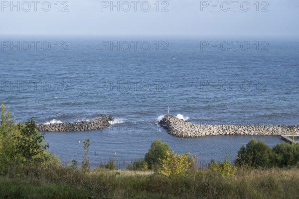 Harbour entrance, Hankenufer, Lohme, Jasmund, Rügen, island, Baltic Sea, Mecklenburg-Western Pomerania, Germany
