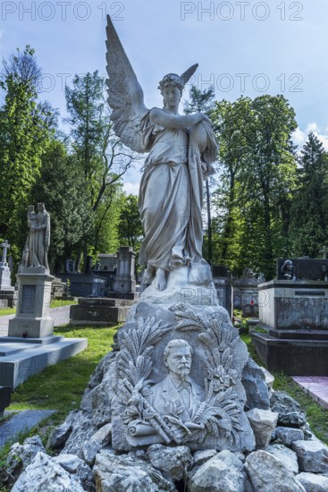 Angel statue at Lützenhofer cemetery Lychakivsky cemetery, Lviv, Galicia, Ukraine