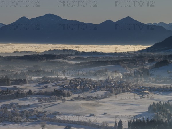 Winter landscape, fog, high fog, mountain landscape, back light, hoarfrost, cold, winter, sunny, aerial view, view of Saulgrub, behind Ester Mountains, foothills of the Alps, Bavaria, Germany