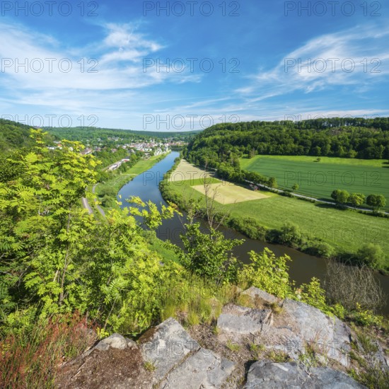 View of the Weser from the Hanoverian Cliffs towards Bad Karlshafen, Beverungen, Höxter, East Westphalia, Weser Hills, North Rhine-Westphalia, Germany