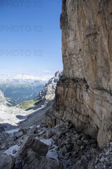 Mountaineers on the Bocchette Centrale band trail, via ferrata in the Brenta Mountains, Brenta-Adamello Natural Park, Trentino, Italy