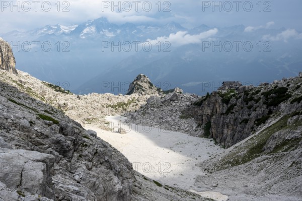 Rifugio Rifugio Tuckett e Sella, Brenta Mountains, Brenta, Brenta-Adamello Natural Park, Trentino, Italy