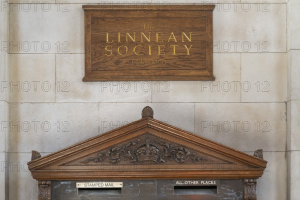 Linnean Society of London wooden plaque, Burlington House, Piccadilly, London, England, Great Britain