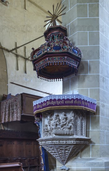 Pulpit, base from 1596, the sound cover is baroque from 1754, three-nave hall church, Birthälm fortified church, 15th century, Biertan, Transylvania, Romania