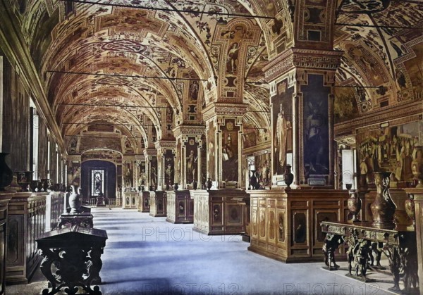 Historisches Foto (ca 1880) der Sixtinischen Halle der Vatikanischen Bibliothek, Rom, Italien / Historical photo of The Sistine Hall of the Vatican Library, Rome, Italy, Historical, digitally restored reproduction of an original from the 19th century, exact original date unknown, subsequently coloured
