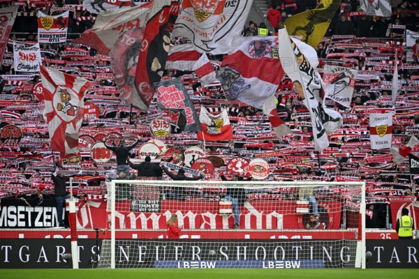 Fan block, fans, fan curve, flags, atmosphere, atmospheric Cannstatt curve VfB Stuttgart soccer Bundesliga, MHPArena, MHP Arena Stuttgart, Baden-Württemberg, Germany