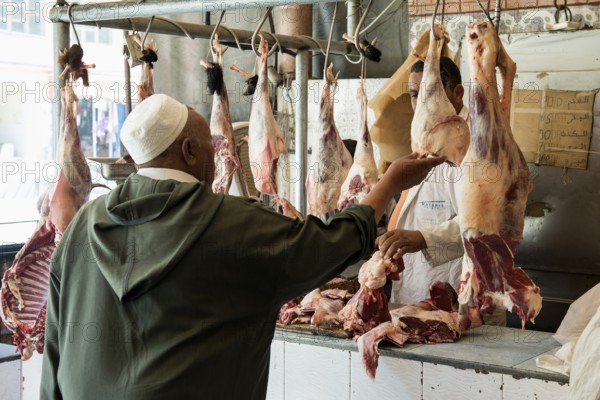 Roadside butcher shop, Atlas Mountains, Meknès-Tafilalet region, northern Sahara, Morocco