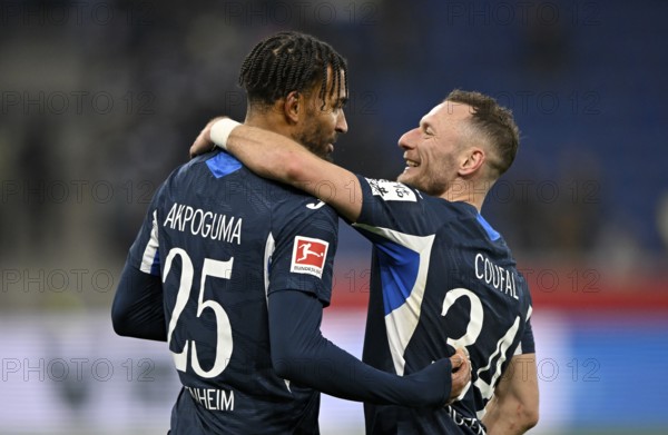 Hug, cheer, Kevin Akpoguma TSG 1899 Hoffenheim (25) Vladimir Coufal TSG 1899 Hoffenheim (34) Football, Bundesliga, PreZero Arena, Sinsheim, Baden-Württemberg, Germany