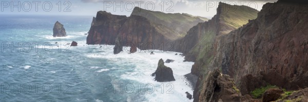 Rock formations in the Atlantic Ocean, volcanic peninsula, Ponta de São Lourenço, Ponta de Sao Lourenco, rocky coast, Punta de San Lorenzo, Madeira, Portugal
