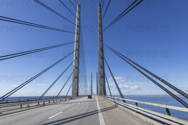 Roadway on the Öresund Bridge, Øresundsbrön, world's longest cable car bridge, connecting Copenhagen with Malmö, Denmark, Sweden