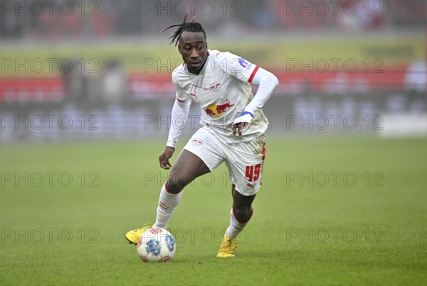 Yan Diomande RasenBallsport Leipzig RBL (49) Action on the ball Football Bundesliga, Voith-Arena, Heidenheim, Baden-Württemberg, Germany