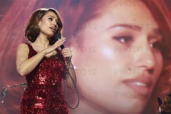 RAYE live on This Tour May Contain New Music at Berlin's Uber Arena on 24.01.2026