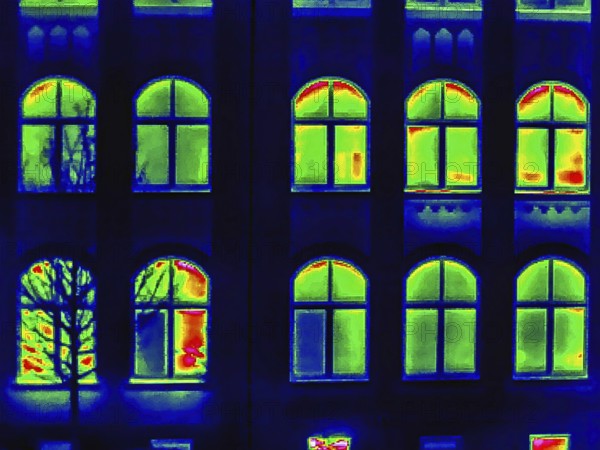 Thermal image or thermography, symbolic photo, interpolated. The photo shows areas of heat loss in a building. Stuttgart, Baden-Württemberg, Germany