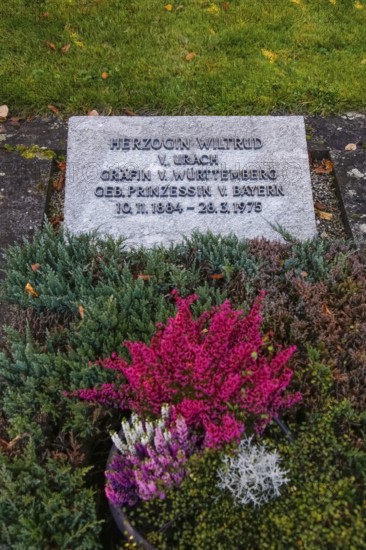 Tombstone of Duchess Wiltrud of Urach, Countess of Württemberg, née Princess of Bavaria, 1884 to 1975, cemetery, grave, memorial stone, writing, letters, Großengstingen, municipality of Engstingen, Reutlingen district, Swabian Alb, Baden-Württemberg, Germany