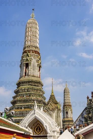 Pagodas and temple tower of the Wat Arun Buddhist temple, Bangkok, Thailand's metropolis, Thailand
