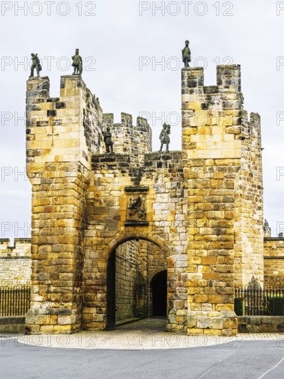Alnwick Castle, Alnwick, Northumberland, England, UK