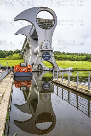 Falkirk Wheel, Forth and Clyde Canal, Falkirk, Scotland, UK