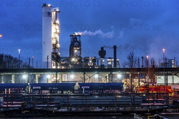 Hüttenwerke Krupp-Mannesmann, HKM in Duisburg, blast furnace A, marshalling yard, with freight wagons, loaded with fresh steel slabs from the steel mill, North Rhine-Westphalia, Germany