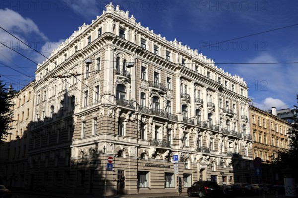 Art Nouveau building on Elizabeth Street in Riga with an artistic façade, Riga, Vidzeme, Latvia