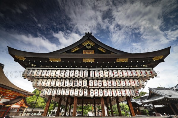 Yasaka-jinja shrine decorated with numerous lanterns in Kyoto, Kyoto, Higashiyama, Japan