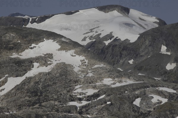 Snowy mountain landscape of Dalsnibba above Geirangerfjord, Dalsnibba, Geirangerfjord, Møre og Romsdal, Norway