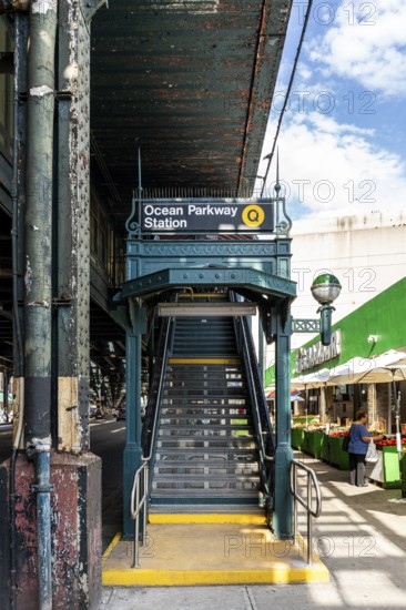 Ocean Parkway Station, Brooklyn, New York, USA