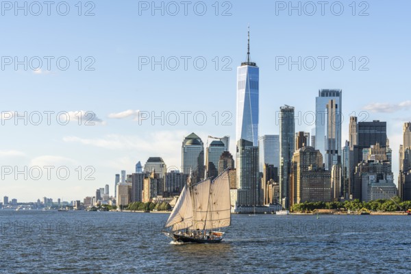 Manhattan skyline, Staten Island Ferry, New York, USA