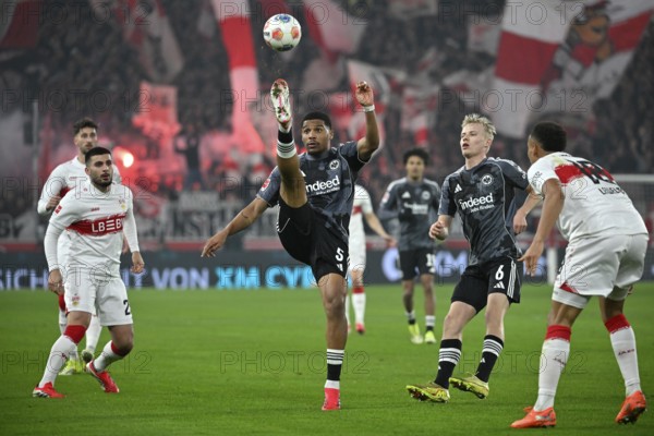 Aurele Amenda Eintracht Frankfurt SGE (05) Action on the ball Oscar Hojlund Eintracht Frankfurt SGE (06) Deniz Undav VfB Stuttgart (26) Jamie Leweling VfB Stuttgart (18) MHPArena, MHP Arena Stuttgart, Baden-Württemberg, Germany