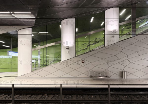 Artwork titled Achat by Manuel Franke, Graf-Adolf-Platz subway station, Düsseldorf, North Rhine-Westphalia, Germany