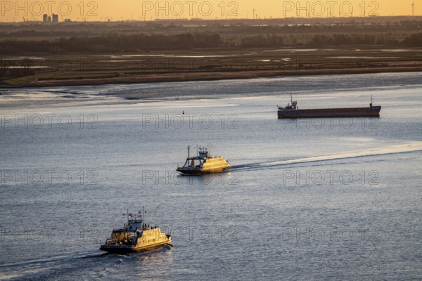 Weser ferry, ferry vessel Bremerhaven in the mouth of the Weser, connects Bremerhaven with Nordenham in Lower Saxony, ferry port in the district of Blexen, Germany