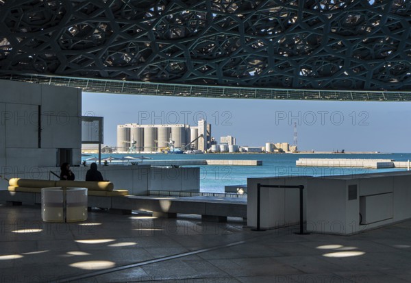 Interior design in Louvre Abu Dhabi, art museum by French architect Jean Nouvel, buildings on Saadiyat Island, Abu Dhabi, United Arab Emirates