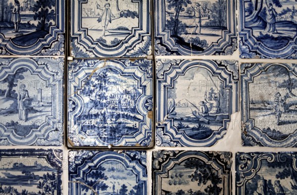 Detail, Faience tiled stove or Kachelofen from Northern Germany, ca. 1800, Keramik.um museum, an exhibition house dedicated to the history of Fredelsloh's pottery trade, Fredelsloh, Lower Saxony, Germany