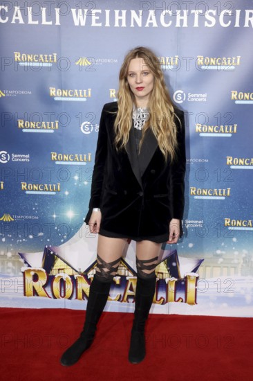 Lilith Stangenberg, Roncalli Christmas Circus Premiere, Tempodrom, Berlin 19.12.2025