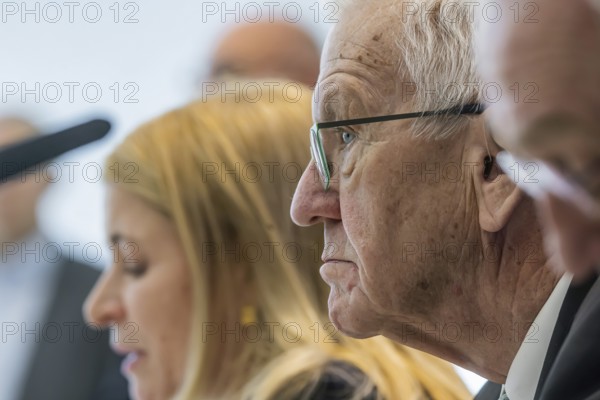 Special meeting of the Stuttgart 21 Steering Committee with DB CEO Evelyn Palla and Minister-President Winfried Kretschmann. The reason for the emergency meeting was the renewed delay in the opening date for the billion-dollar project. Stuttgart, Baden-Württemberg, Germany