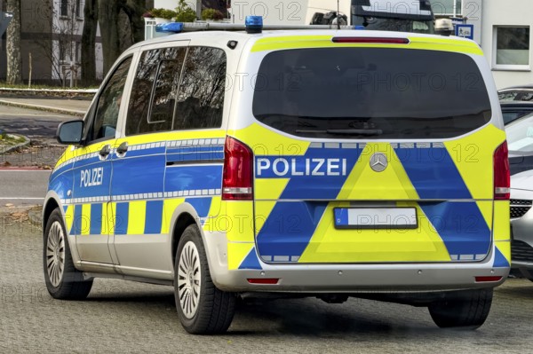 Police lettering on police car Police car Emergency vehicle patrol car, Germany